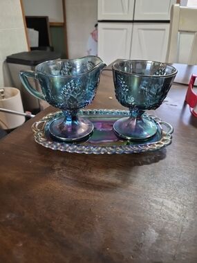 Vintage Indiana Glass Harvest Grap Carnival Glass Sugar And Creamer w/Underplate